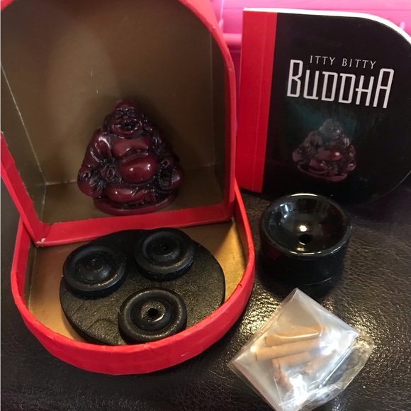 Itty Bitty Buddha - Picture 3 of 3